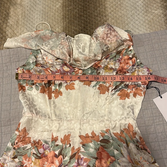 NWT LPA dress. Floral LPA dress. Size small. - Picture 7 of 7